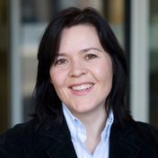 Elisabeth Holvik 001